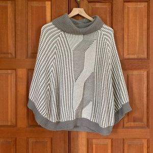 Calvin Klein Knit Poncho in Grey and White - OS